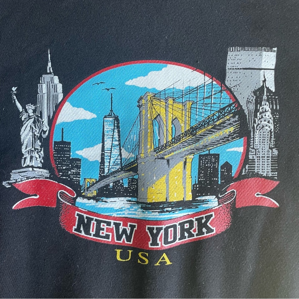 Brandy Melville John Galt New York Hoodie